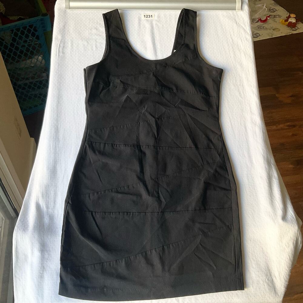 HAE Women’s Sleeveless Screw Neck Sexy Mini Dress size L, Solid Black